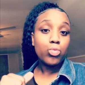 Meet your Posher, Brianna